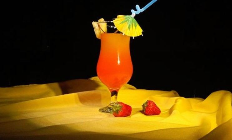 808-LiveHouse-01 808-LiveHouse-01