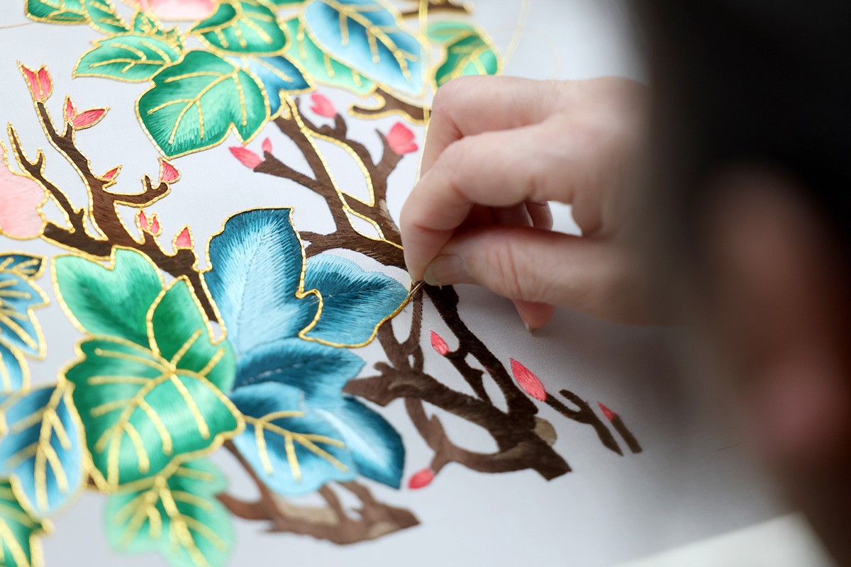 Shu-Embroidery-Handicraft-Workshop Shu-Embroidery-Handicraft-Workshop