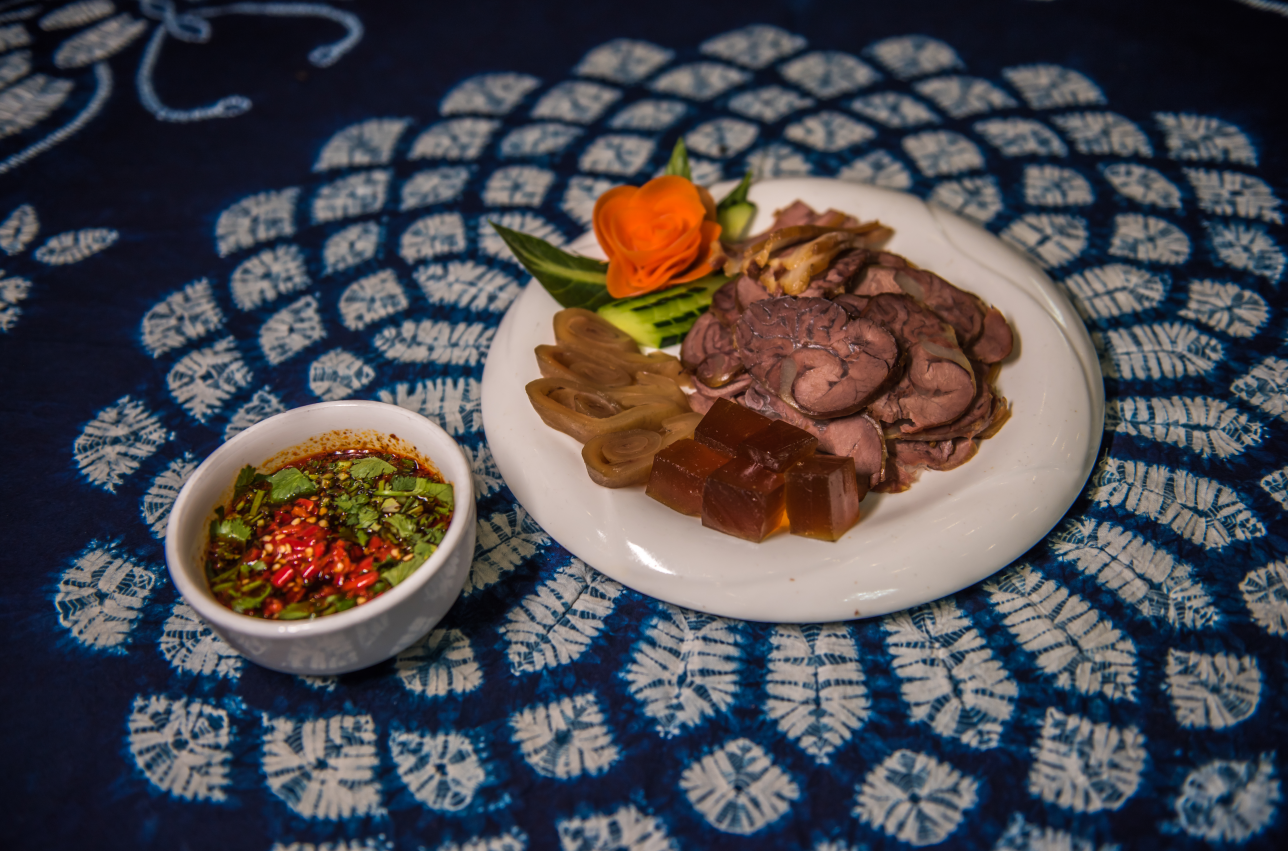 Yunnan-Bai-Ethnic-Cuisine-01