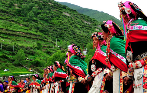 Gyarong-Tibetan-Guozhuang-Dance Gyarong-Tibetan-Guozhuang-Dance