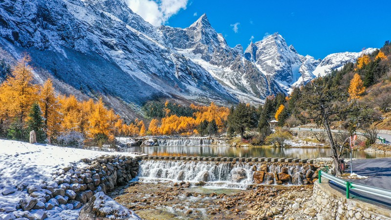 Hongshan-Lake Hongshan-Lake