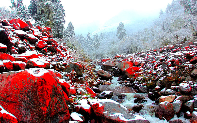 Red-Stone-Beach Red-Stone-Beach