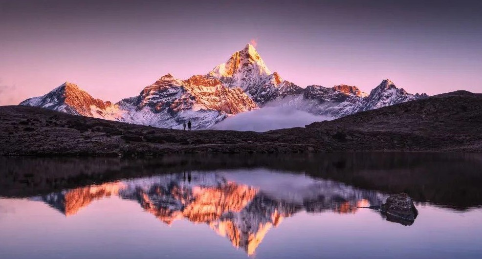 Couple's-Lakes-01 Couple's-Lakes-01