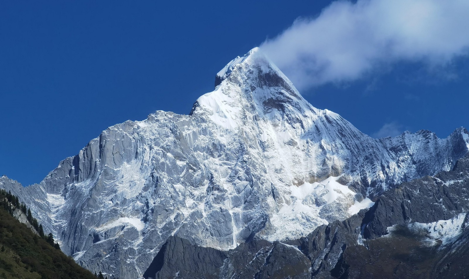 Daguniang-Mountain-01 Daguniang-Mountain-01