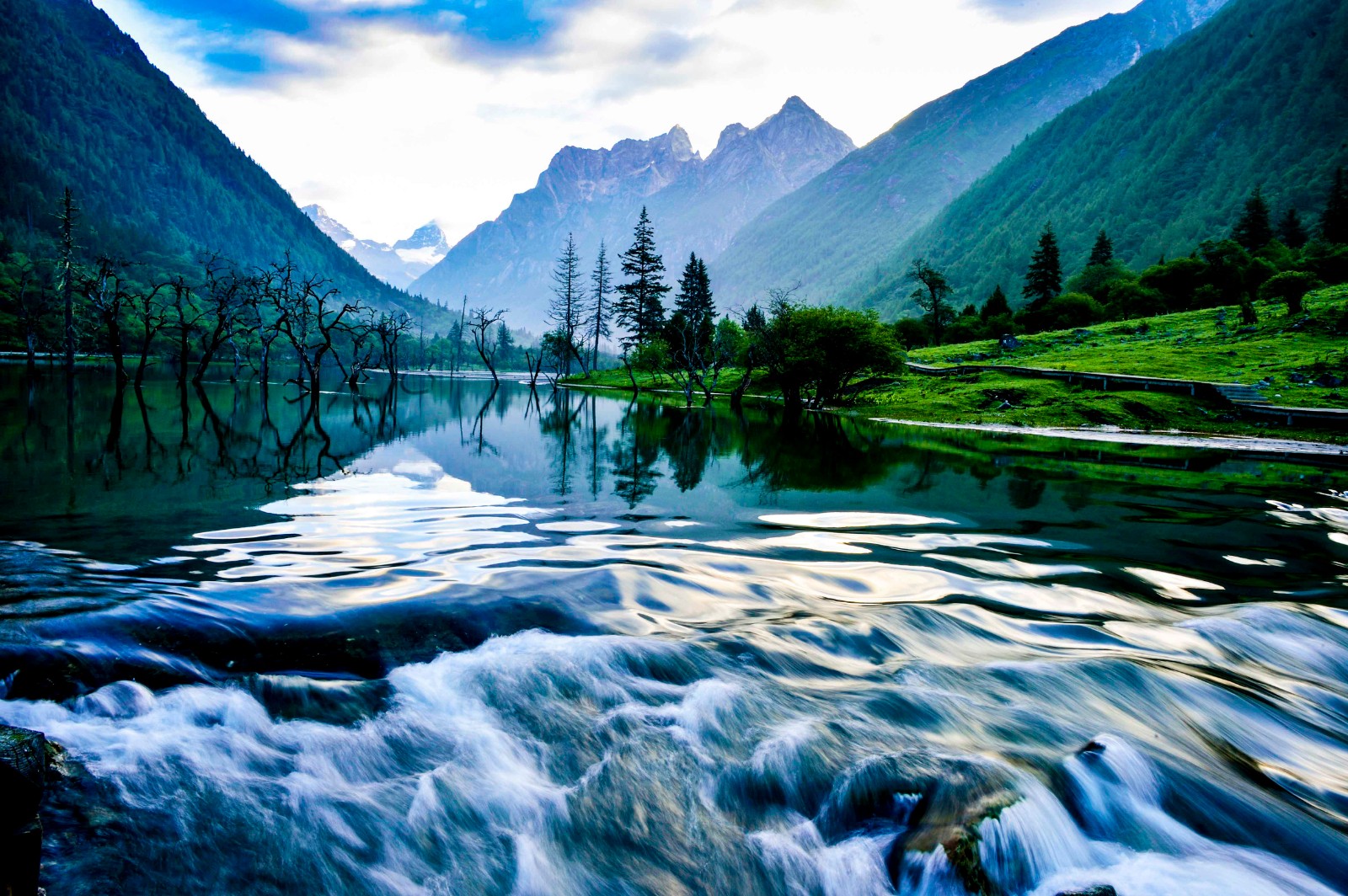 Longzhu-Lake Longzhu-Lake