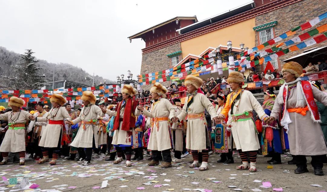 Men's-Costumes-01 Men's-Costumes-01