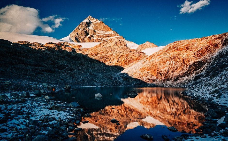 Yangmantai-Peak-01 Yangmantai-Peak-01