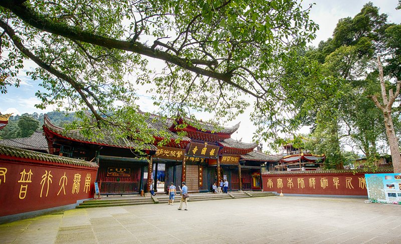 Baoguo-Temple