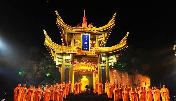 First-Mountain-Pavilion-01