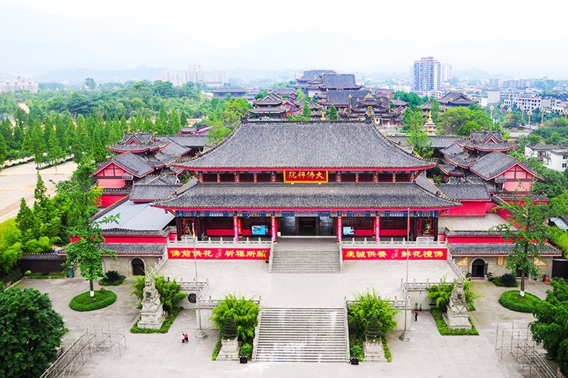 Giant-Buddha-Zen-Monastery