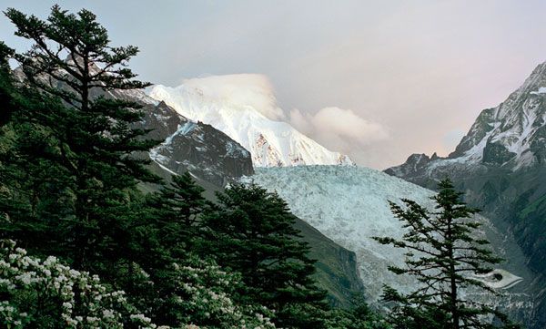 Great-Glacier-Waterfall-Observation-Deck Great-Glacier-Waterfall-Observation-Deck