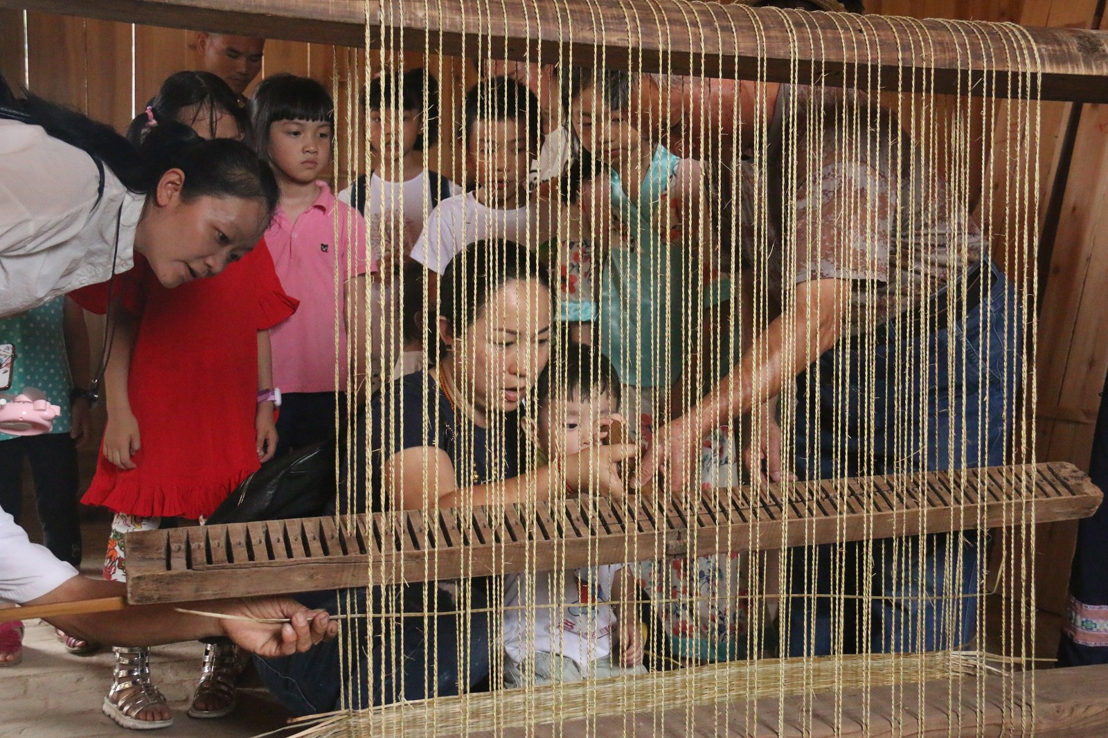 East-Li-Ancient-Village-Straw-Weaving-Experience-01 East-Li-Ancient-Village-Straw-Weaving-Experience-01