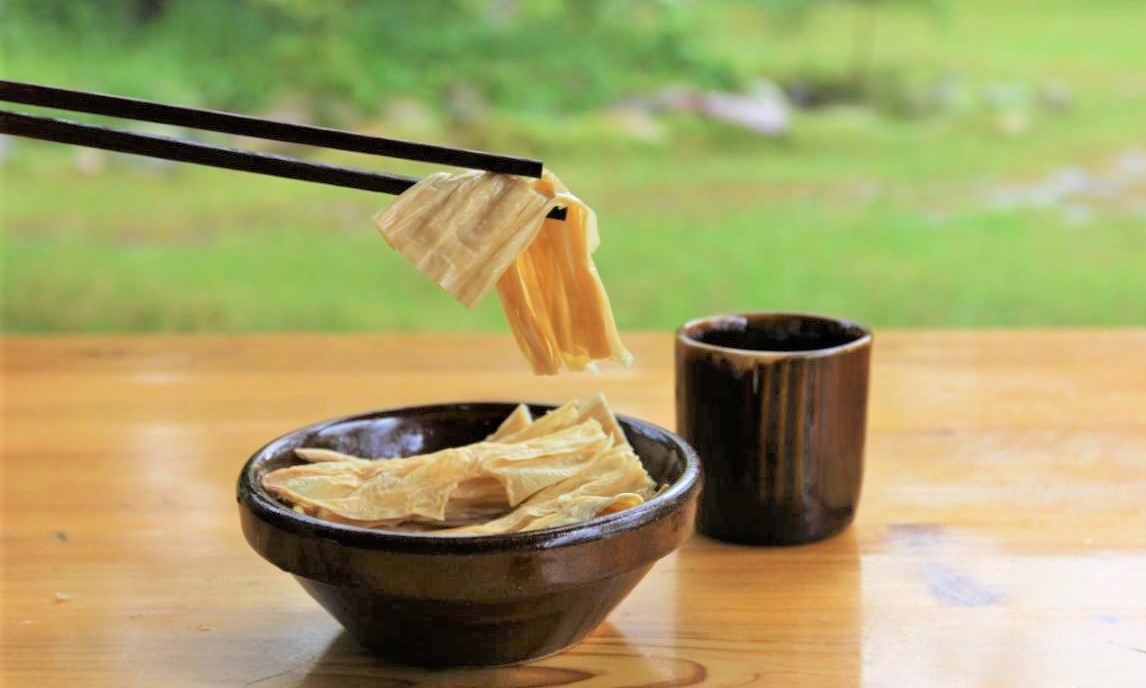 East-Li-Ancient-Village-Tofu-Skin-Making-Farming-Experience East-Li-Ancient-Village-Tofu-Skin-Making-Farming-Experience