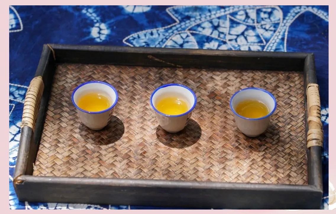 Dali-Bai-Ethnic-Three-Course-Tea-Ritual-Experience