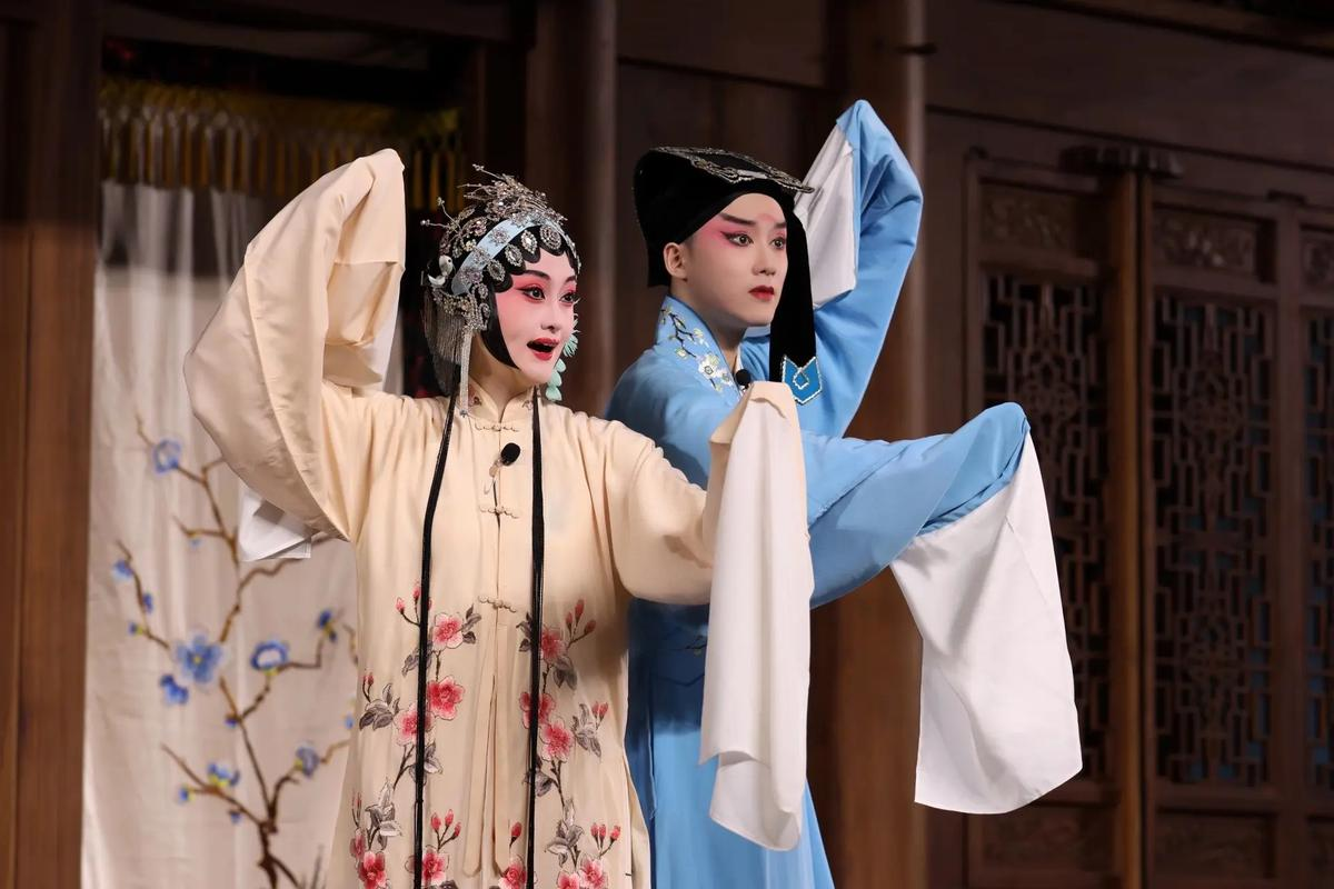 Kunming-Dian-Opera-Styling-Experience-01