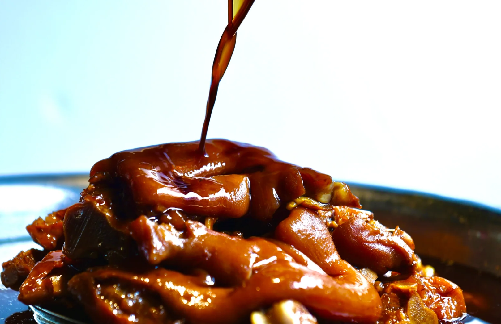 Qingyan-Ancient-Town-Signature-Braised-Pig-Trotter-Tasting-Experience Qingyan-Ancient-Town-Signature-Braised-Pig-Trotter-Tasting-Experience