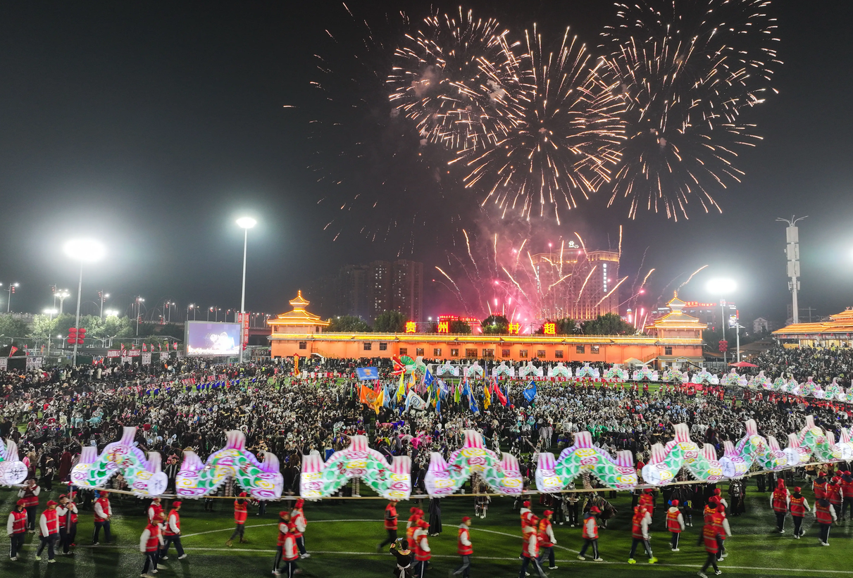 Guizhou-Village-Super-League-Watching-Folk-Culture-Immersion Guizhou-Village-Super-League-Watching-Folk-Culture-Immersion