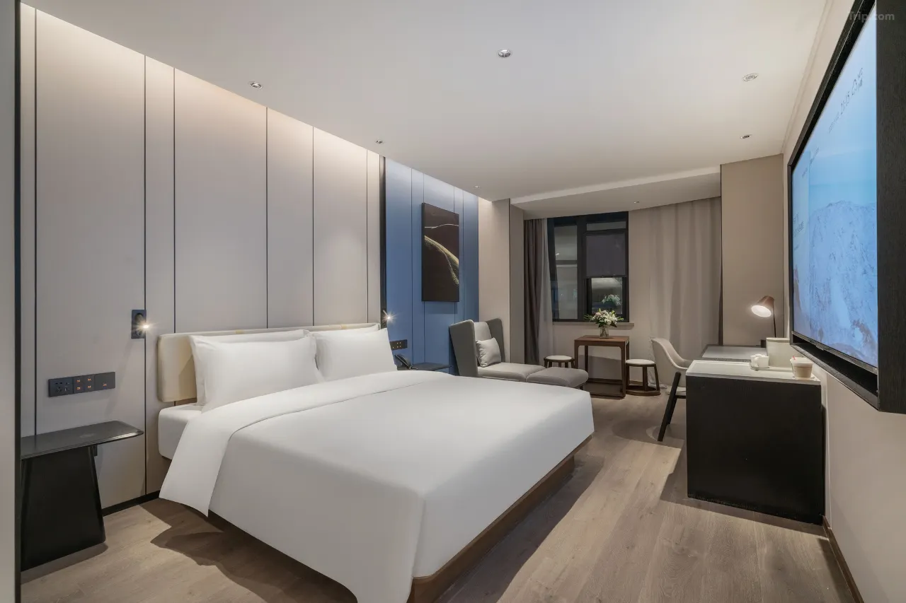 East-Street-Jiuyanqiao-Chengdu-Atour-Hotel-1 East-Street-Jiuyanqiao-Chengdu-Atour-Hotel-1