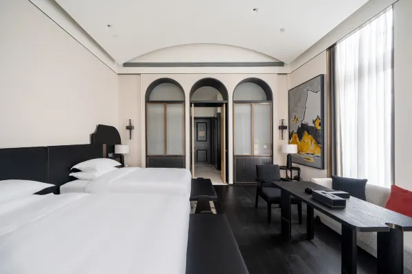 Louis-Castle-Sycamore-Hotel-1 Louis-Castle-Sycamore-Hotel-1