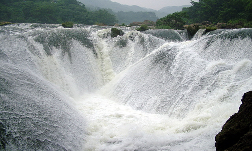 Yinlian-Zuitan-Waterfall