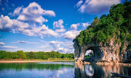 Elephant-Trunk-Hill-1