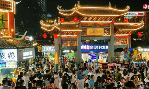 Yangshuo-West-Street-5