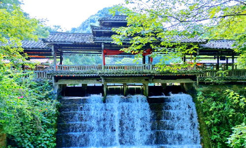 Gudong-Waterfall-1